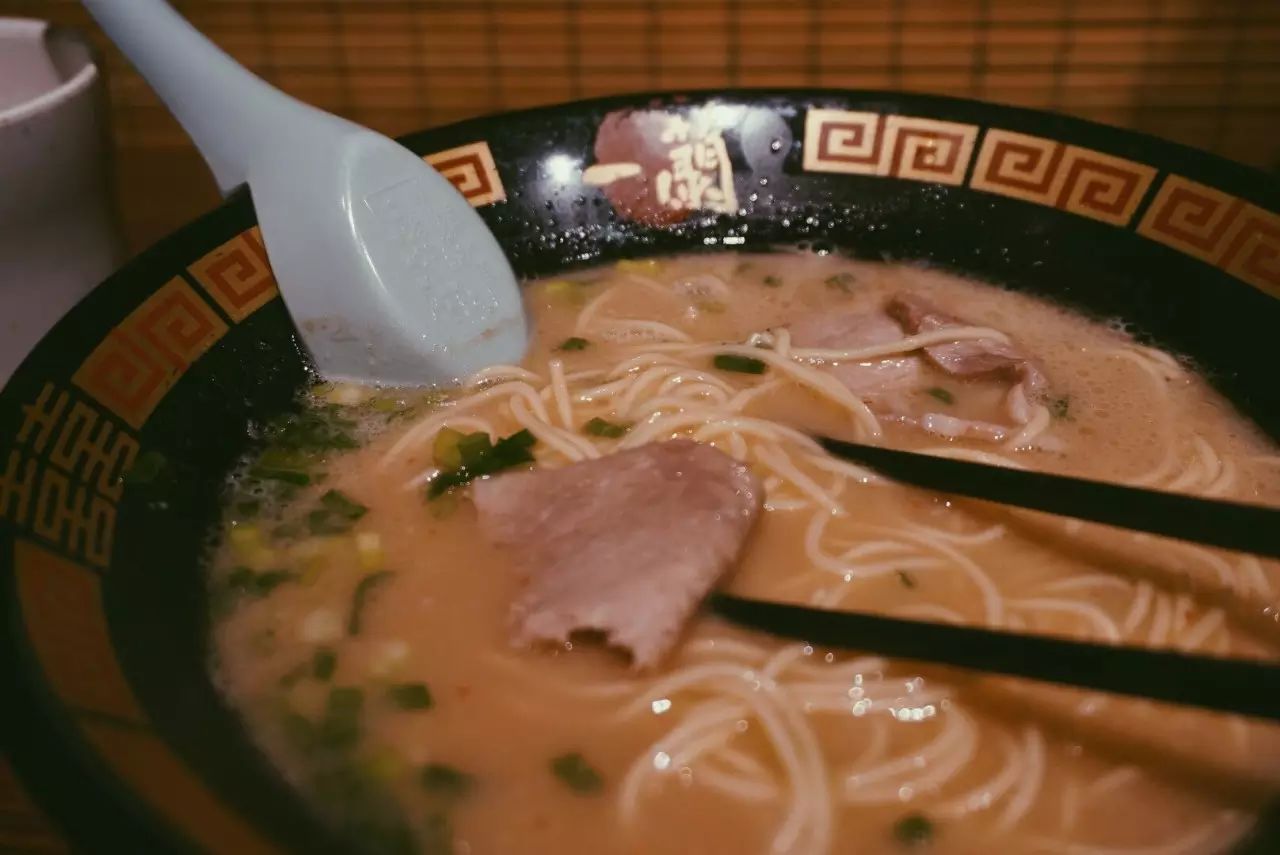 香港尖沙咀附近的美食攻略_香港尖沙咀美食一条街_尖沙咀附近港式美食攻略