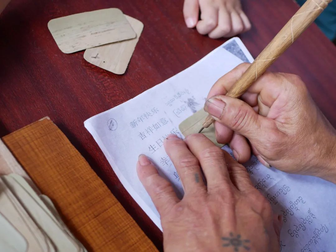 深圳宝安大咖啡厅拍照姿势_深圳宝安大咖啡厅拍照姿势_深圳宝安大咖啡厅拍照姿势