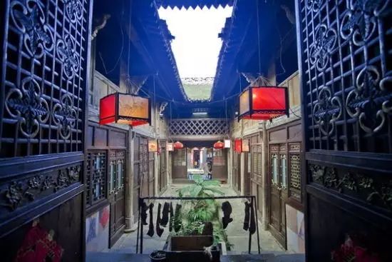 小镇食府订餐电话_蒲城国际酒店美食小镇_蒲城小吃城